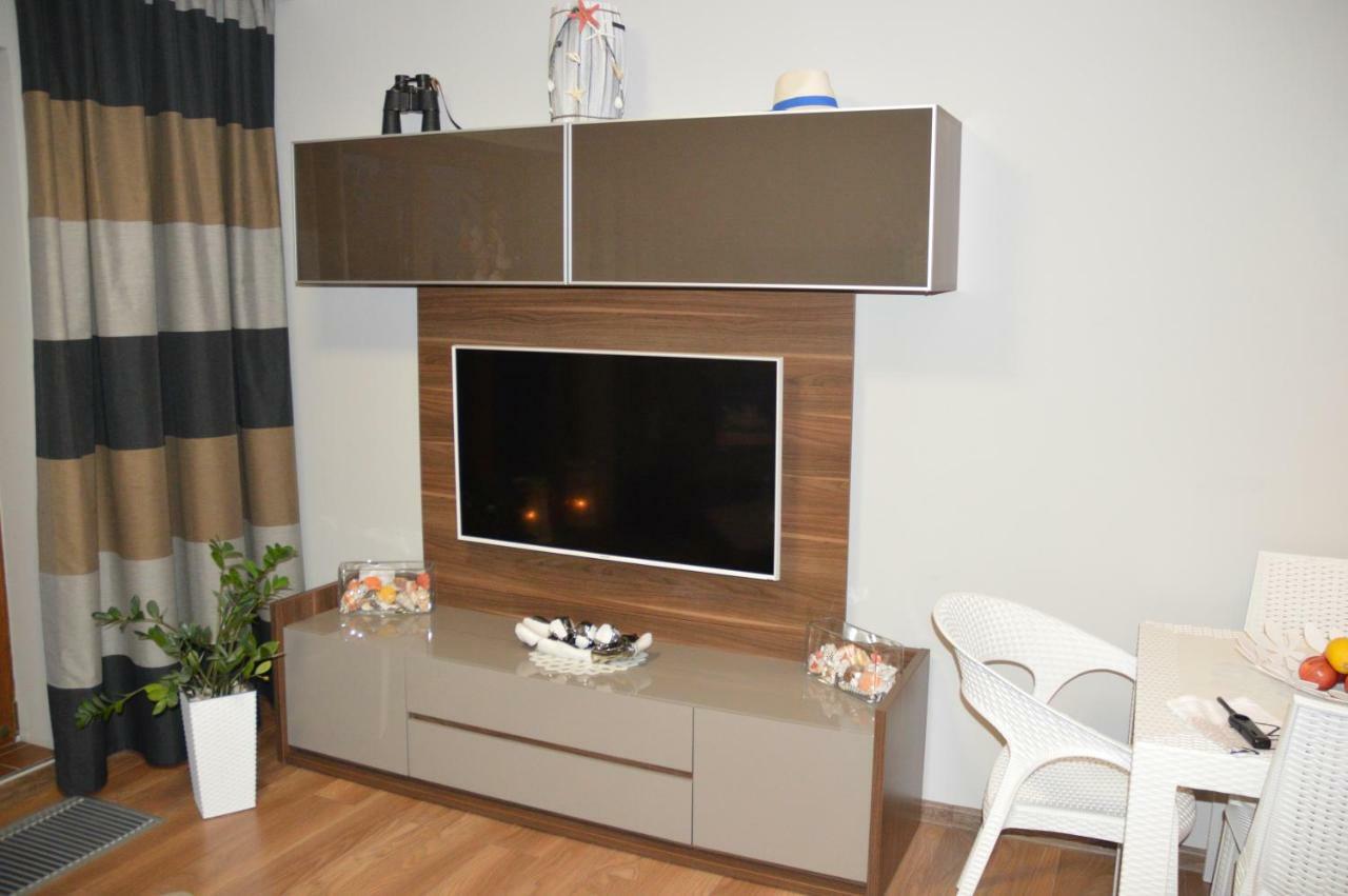 דז'יבנובק Apartament Z Widokiem Na Morze מראה חיצוני תמונה