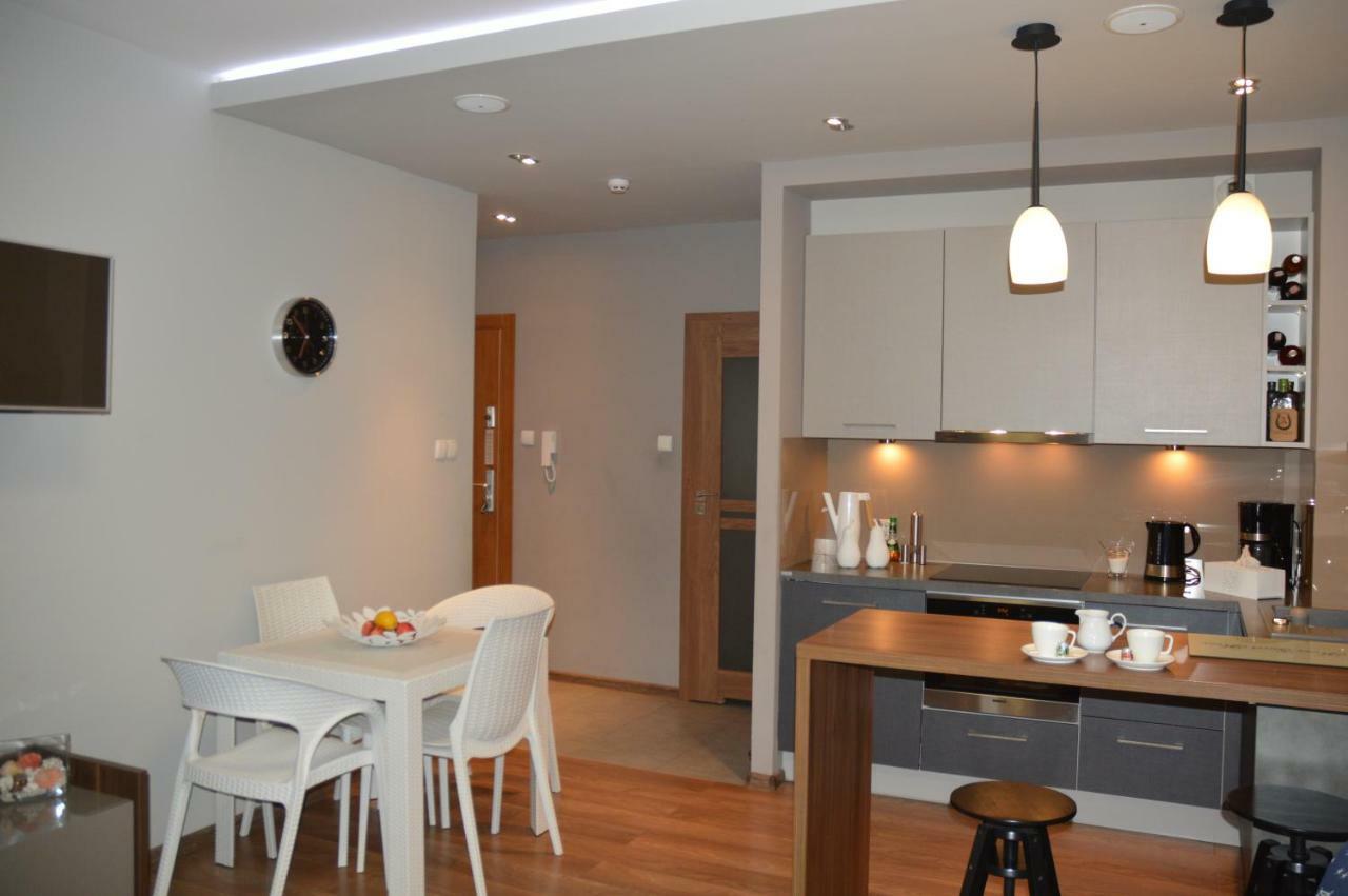 דז'יבנובק Apartament Z Widokiem Na Morze מראה חיצוני תמונה